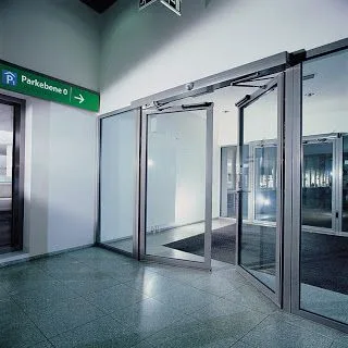 GE Swing Door in hospitals